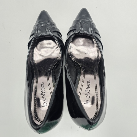 Le Chateau Women's Almond Toe Pointed Black 3" Heels, Size 5.5, New - Picture 3 of 10